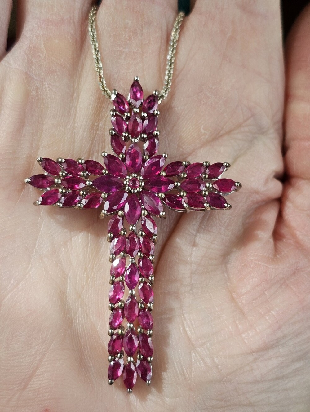 Genuine 10.40 CT Rhodolite Garnet Cross  Platinum  Sterling Silver 24" Chain! - Picture 2 of 8